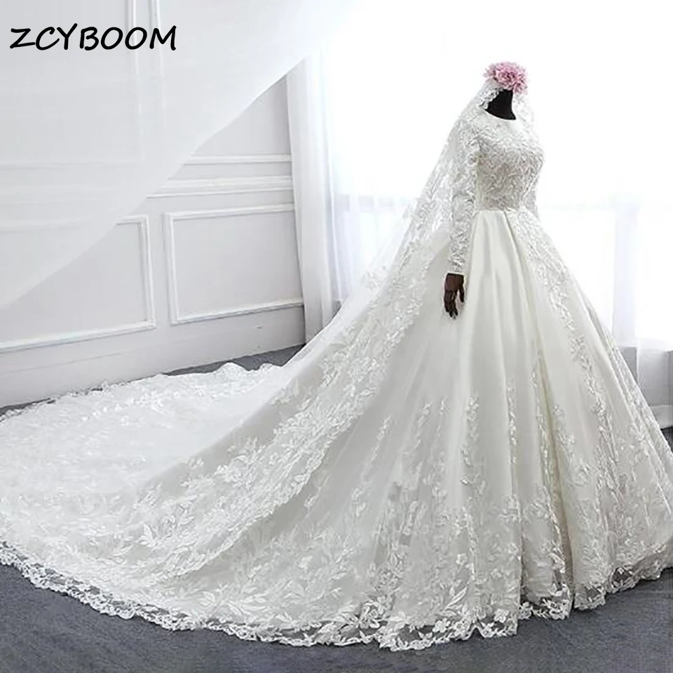 2026 Modest Muslim Long Sleeves Ball Gown Wedding Dress Satin O-Neck Lace Appliques Zipper Back Bridal Gowns Vestidos De Novia