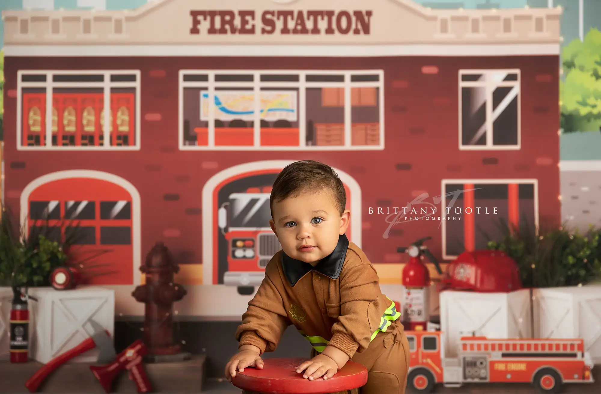 Fire Fighting Station Backgrounds Cake Smash Kids Adult Photography Props Child Baby Water Buboy Decors Photo Studio Backdrops