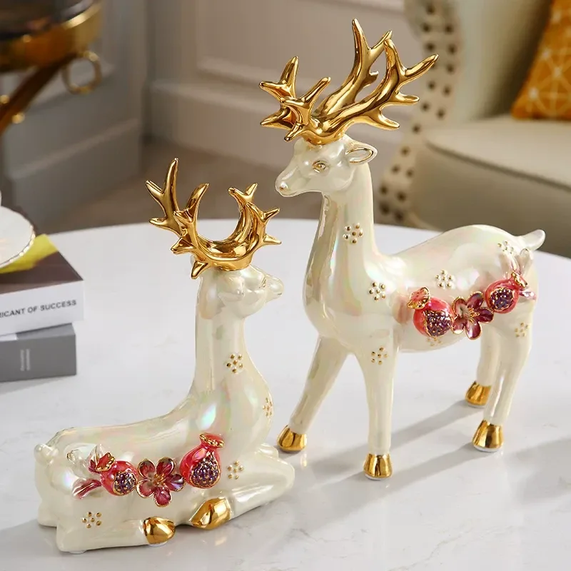 Ceramic Lucky Deer Ornament for Living Room TV Cabinet European Style Home Decor Entrance Soft Decoration Wedding Gift