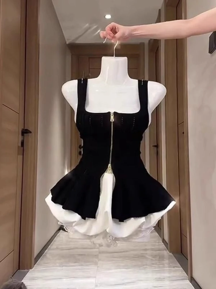 Conjunto de Dos Piezas con Cierre y Tirantes Finos Estilo Gótico de Verano para Mujer, Moda Coreana Y2K, Sexy, con Hombros Descubiertos, Camisola y Falda Corta