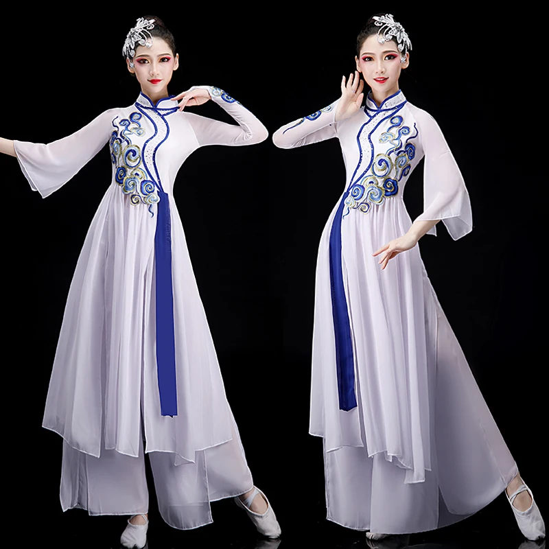 abiti-da-danza-classica-femminile-elegante-stile-cinese-in-porcellana-blu-e-bianca-hanfu-fan-dance