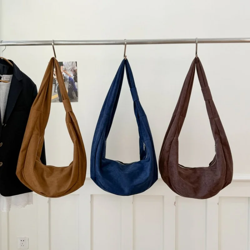 

Elegant Leather Women's Messenger Bag High-End Luxury Brand Fashionable Classic Paris Chic Hardware Daily Bag​