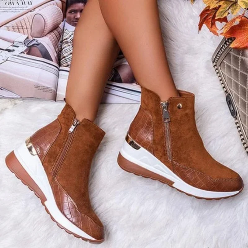 Botas de felpa cálidas con cremallera para mujer, botines con plataforma y cuñas impermeables, zapatos de tacón sólido, invierno, 2023