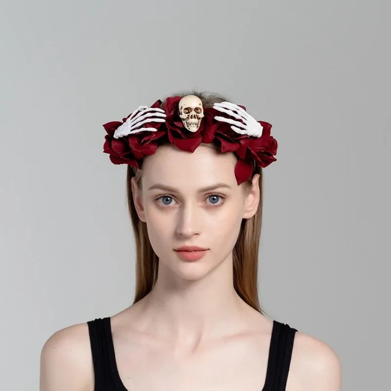 New Realistic Floral Headband with Skull and Ghost Hands for Halloween Party and Gathering, Exaggerated and Unique Headband