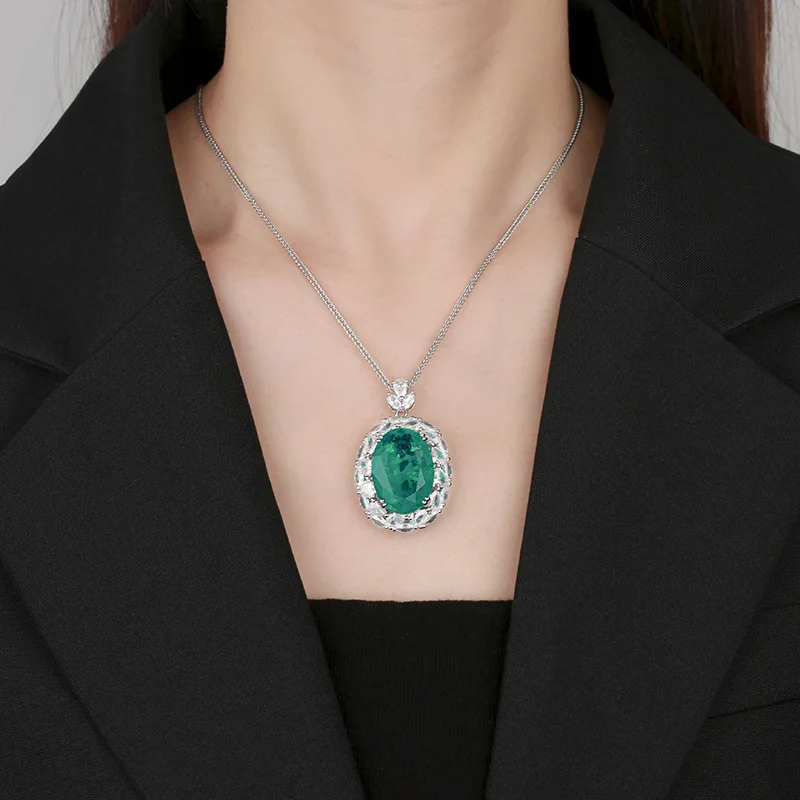 Jewelry Gold-Plated Emerald Pendant Necklace Large Denier 18*25