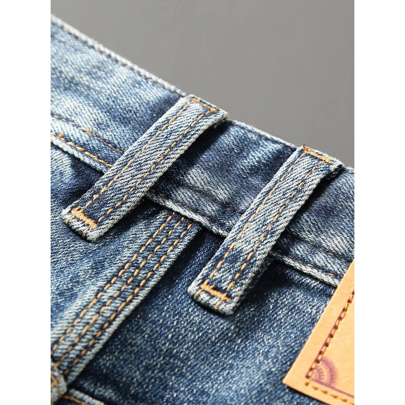 جينز أزرق مريح لعام 2025 للرجال للخريف والشتاء موضة سميكة مرنة ضيقة بنطال مستقيم صغير كوري