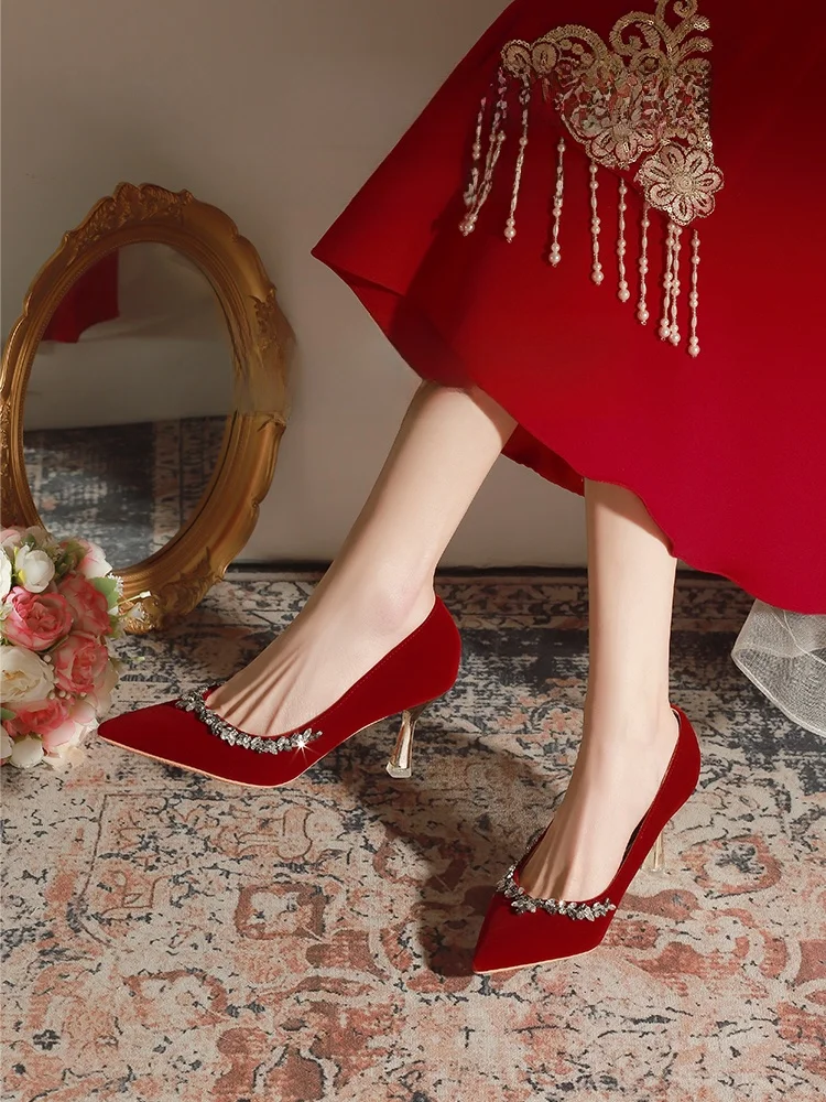 

Красные туфли на высоком каблуке, удобные маленькие размеры Wedding oes Ele Faion Single oes для свадебного банкета, резиновая подошва