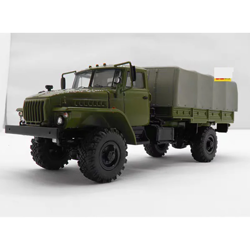 

Die cast Russian Ural 4320-31 transport truck alloy and plastic model 1:43 scale toy gift collection simulation display