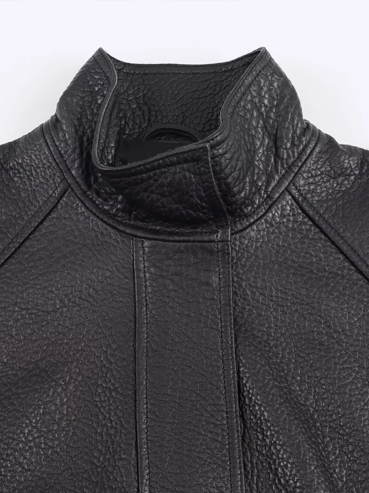 ヨーロッパとアメリカのスタイルの女性の秋の新しいバイクスタイルのファッショントレンドフェイクレザーパイロットジャケットコート