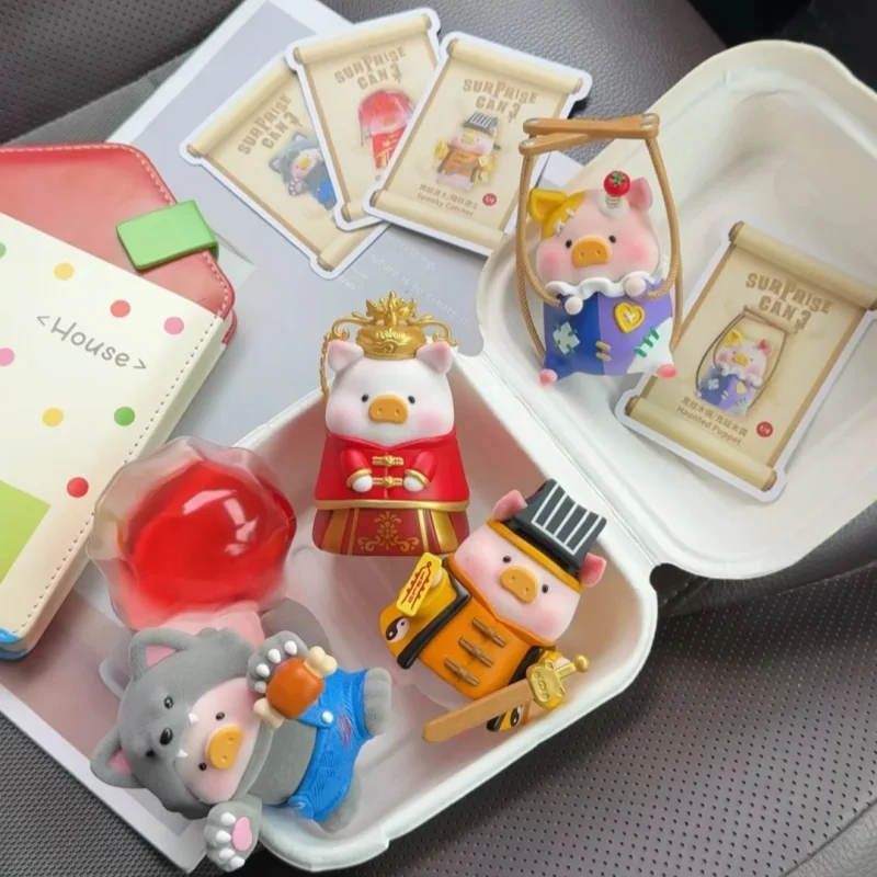 Toyzero Plus Lulu, la Caja Sorpresa del Cerdito, 3 Figuras Sorpresa, Adorno de Escritorio Coleccionable de Halloween, Regalo Sorpresa para Coleccionistas