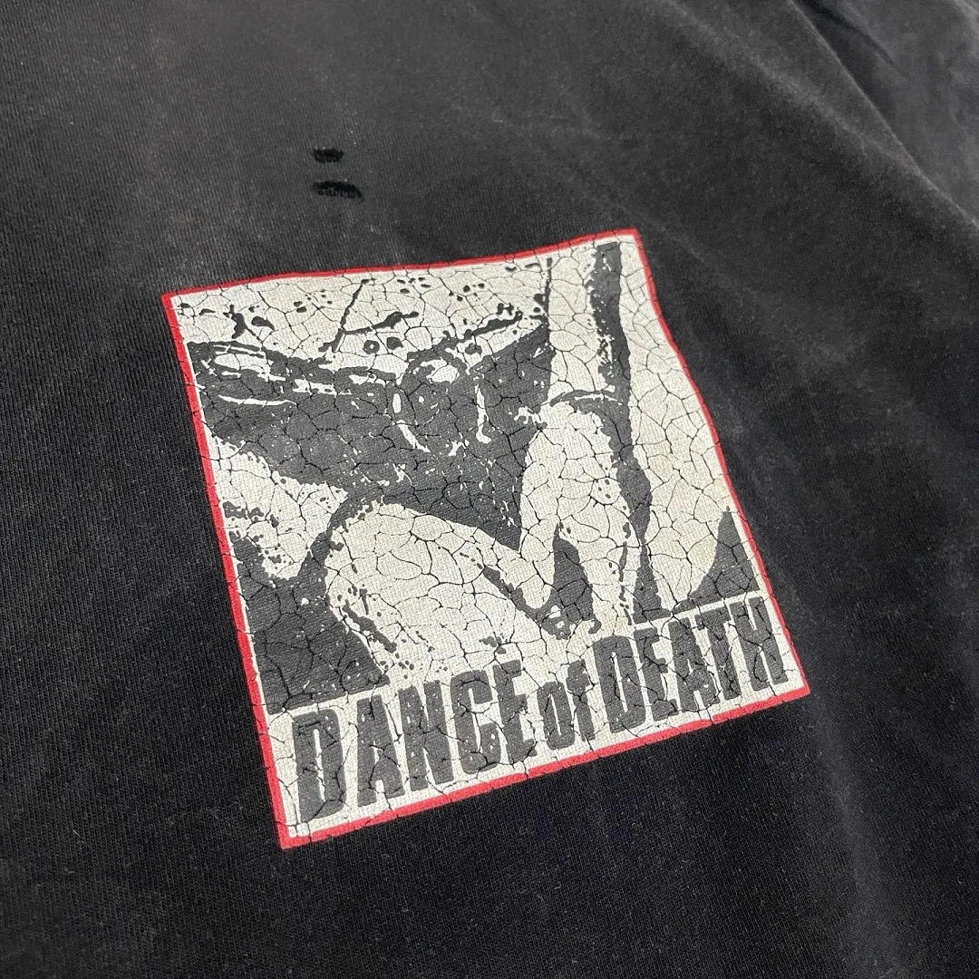 High Quality Men Destroyed Hole Fashion Paly Washed Black Tee Retro Gothic Graphic Chest Print Oversized Loose T-shirt