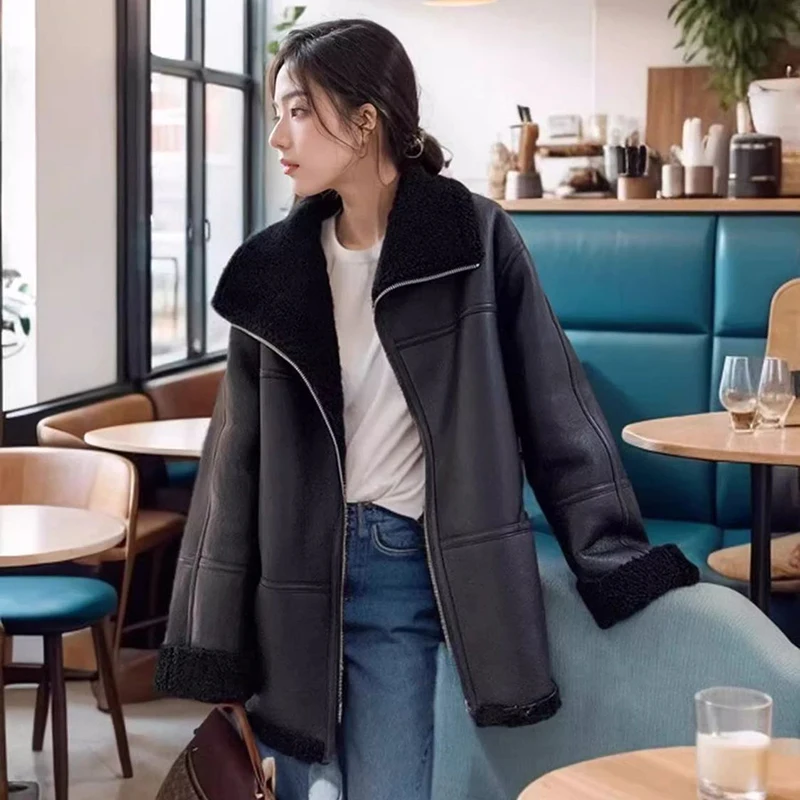 Koreanische Nachahmung Lammfell Langarm Pelz Einteilige Jacke frauen Mantel Winter Neue Warme Lose Motorrad Kragen Leder mantel