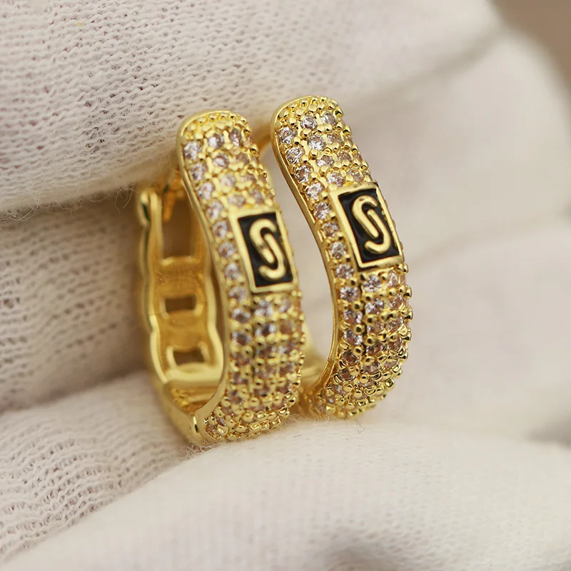 

New Sight Design Unique Crystal Simple Earrings for Women Fashion Brand Jewelry Classic Unique Zirconia Earrings