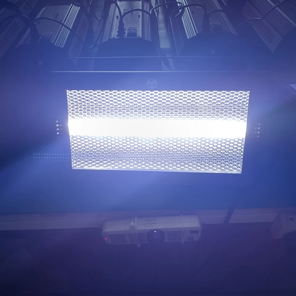 Professional Atomic LED Strobe Stage Light for DJ Equipment Nightclub Disco Bar Party Wash Effect Lighting System