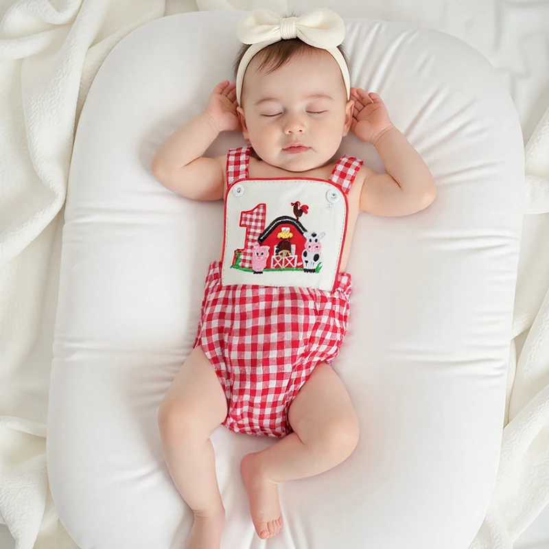 بذلة للأولاد الرضع رائعة بدون أكمام مع تطريز حيوان لطيف وزر إغلاق أمامي لملابس الصيف