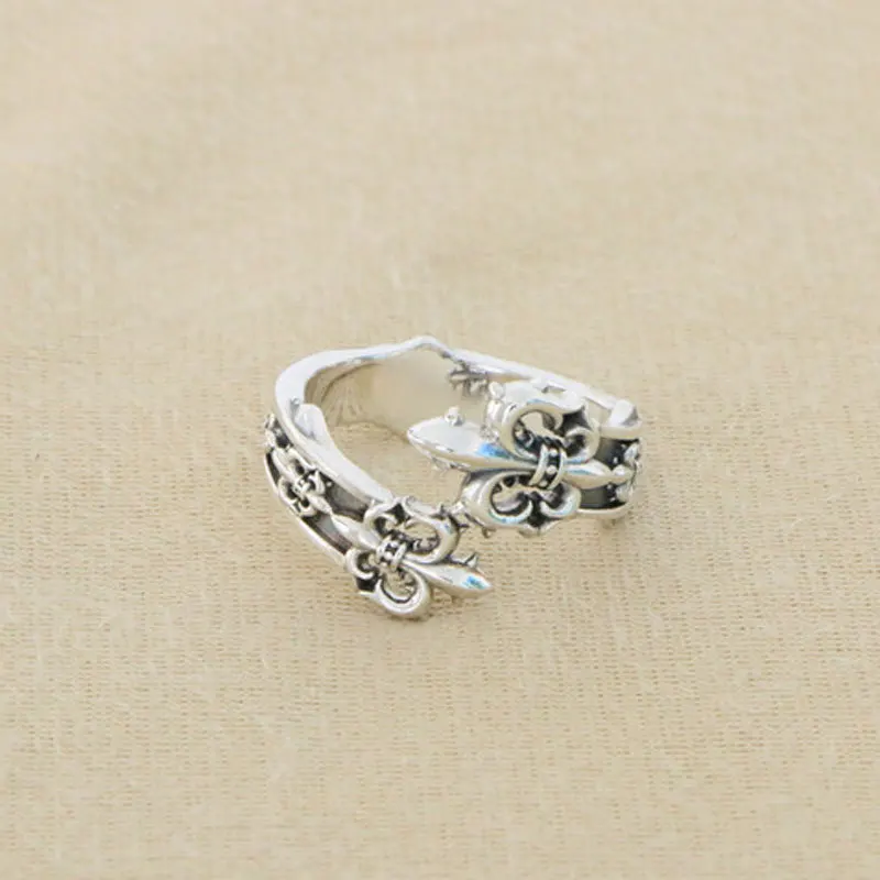 

S925 Sterling Silver Retro Thai Silver Men's and Women's Fashion and Atmosphere Crusader Flower Boat Anchor European and America