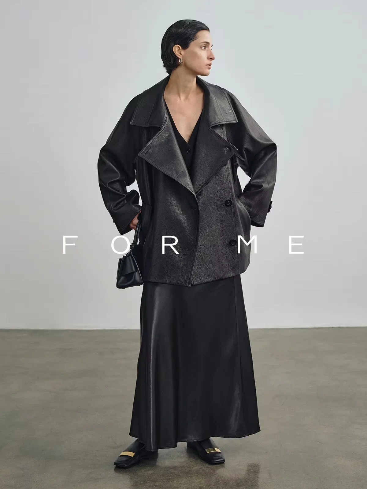 Mauroicardi 봄 가을 브라운 오버 사이즈 부드러운 가짜 가죽 자켓 여성 더블 브레스트 우아한 세련된 럭셔리 디자이너 의류