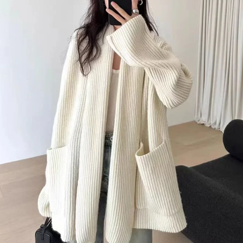 Autumn Winter Fashion Female thicken Full Sleeve Loose Warm Knitwear Long Sweaters Cardigan Women Casual Sweater Coats Outwear