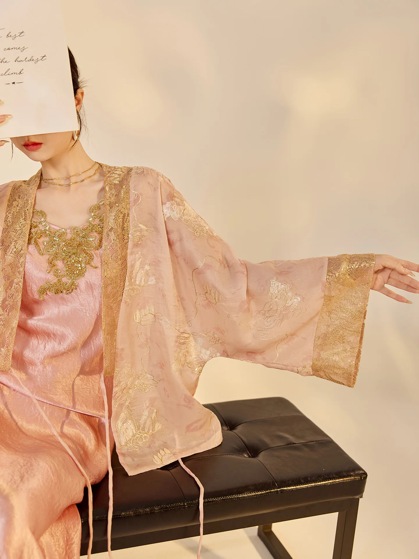 New Chinese Style Fashion Embroidered Jacket Women's Loose Cardigan Top Long Sleeve Cardigan Cheongsam Coat Outerwear