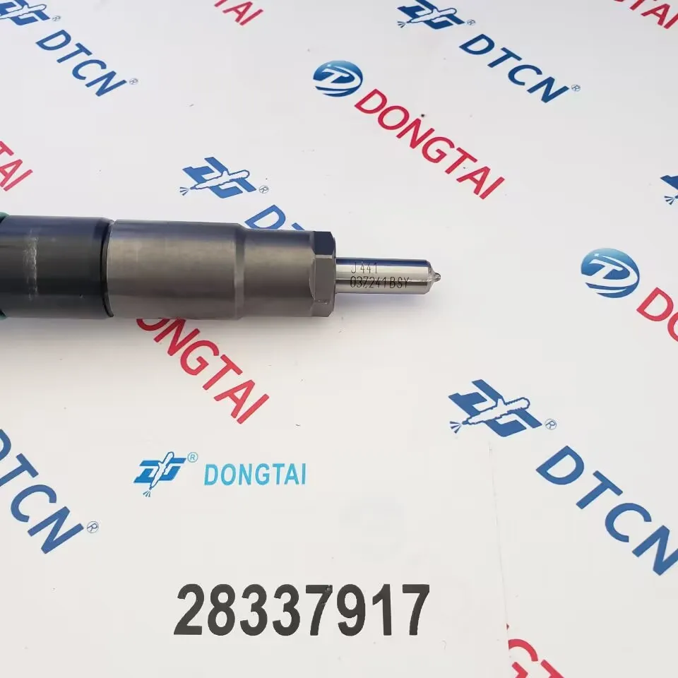 حاقن السكك الحديدية المشتركة الأصلي 28337917 400903-00074D للمحرك