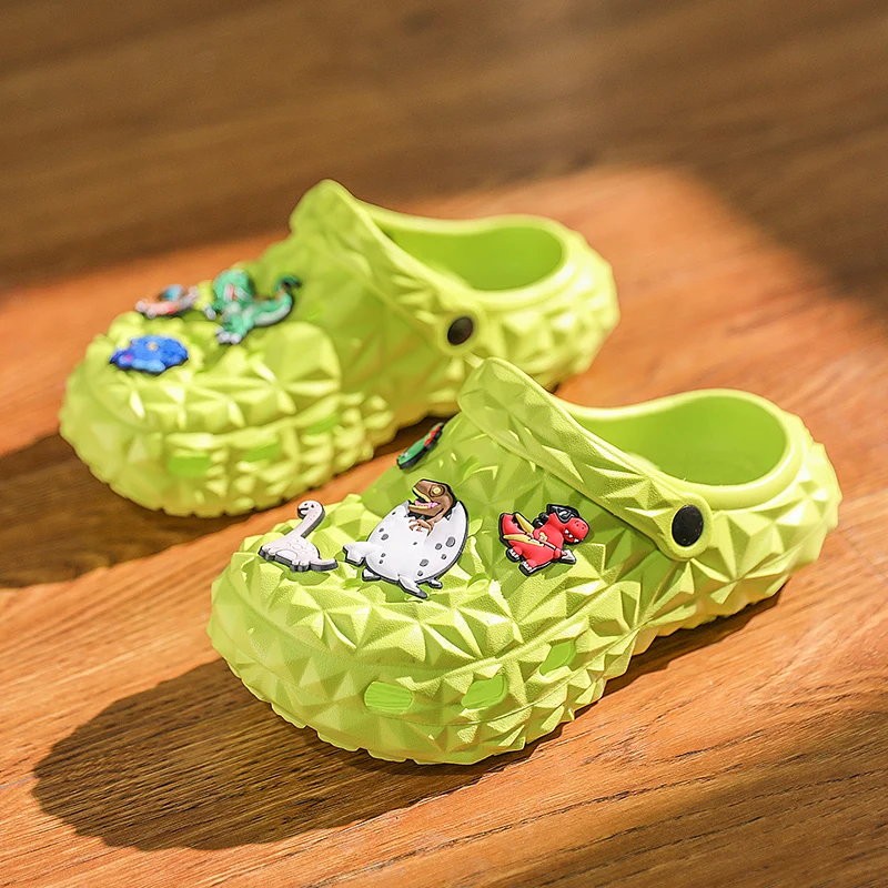 Nowe pantofle dziecięce dziewczęce sandały drewniaki Cute Cartoon dinozaur dziecięce letnie buty Sneaker dziewczęce pantofle