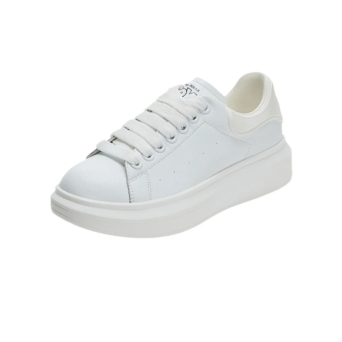 Sepatu Disney Strawberry Bear 2025 - Sneakers Platform untuk Gadis Besar, Sol Tebal & Desain yang Modis