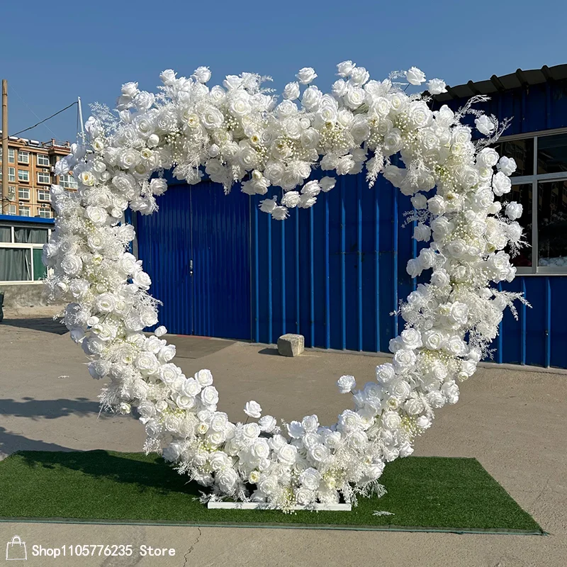 Weißer Rosen- und Schleierkraut-Herzförmiger Blumenbogen, Künstlicher Blumen-Hochzeitshintergrund, Rahmen für Zeremonien, Partys, Fotobox-Dekoration, Requisiten – Detail 4