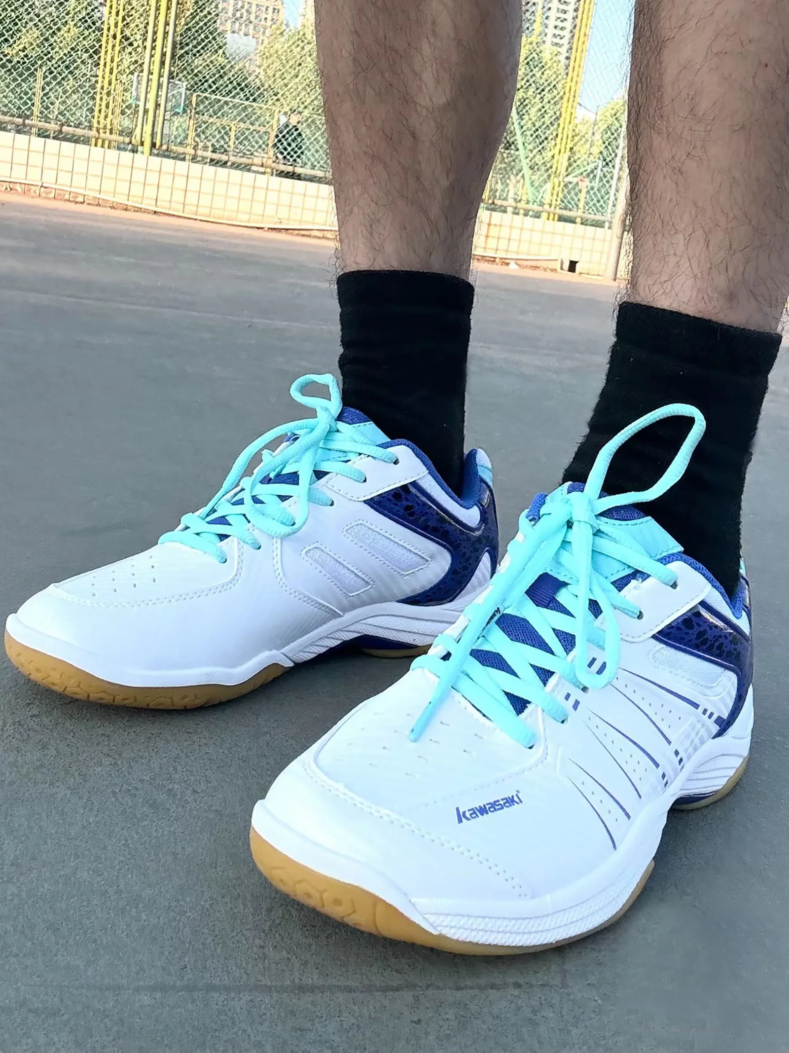 คาวาซากิรองเท้าแบดมินตันมืออาชีพBreathable Anti-ลื่นกีฬารองเท้าสําหรับผู้ชายผู้หญิงรองเท้าผ้าใบK-063