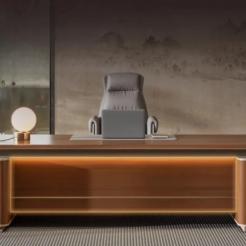 โต๊ะทำงานผู้บริหารรูปตัวแอล ดีไซน์หรูหรา พร้อมที่จัดระเบียบ