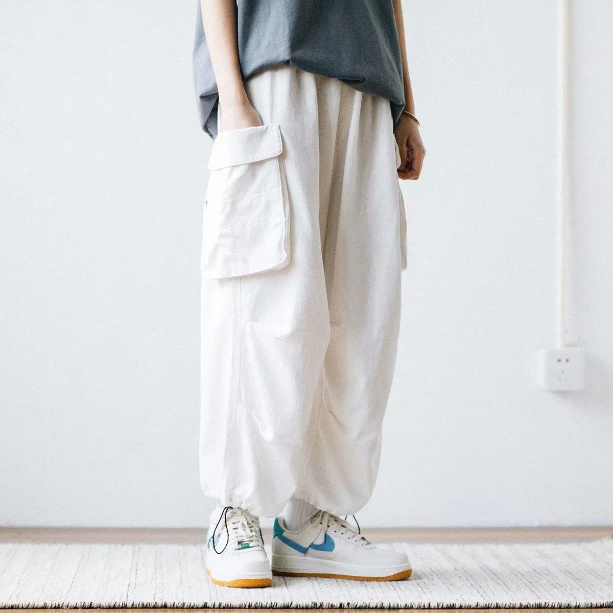 Harajuku Vintage Wide leg Oversize Pants Men Casual Joggers Harem Pants White Cargo Pants Skateboard  Trousers 2023 Streetwear