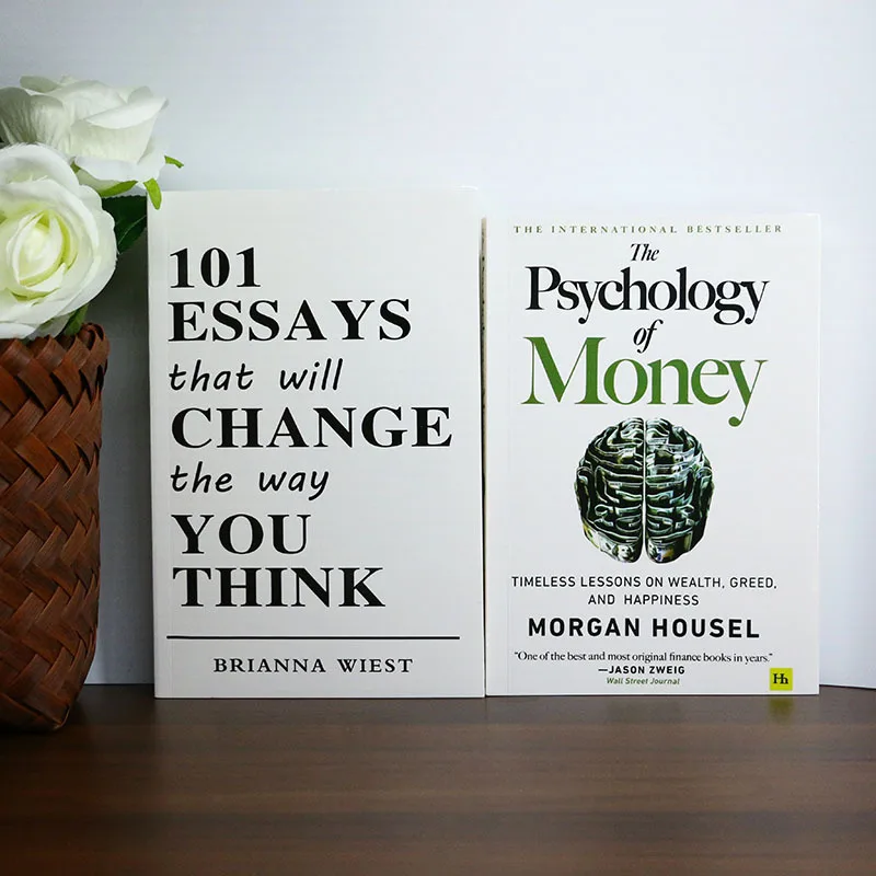 

《101 Essays That Will Change the Way You Think》+《The Psychology of Money》For personal growth explorers finance enthusiasts Gift