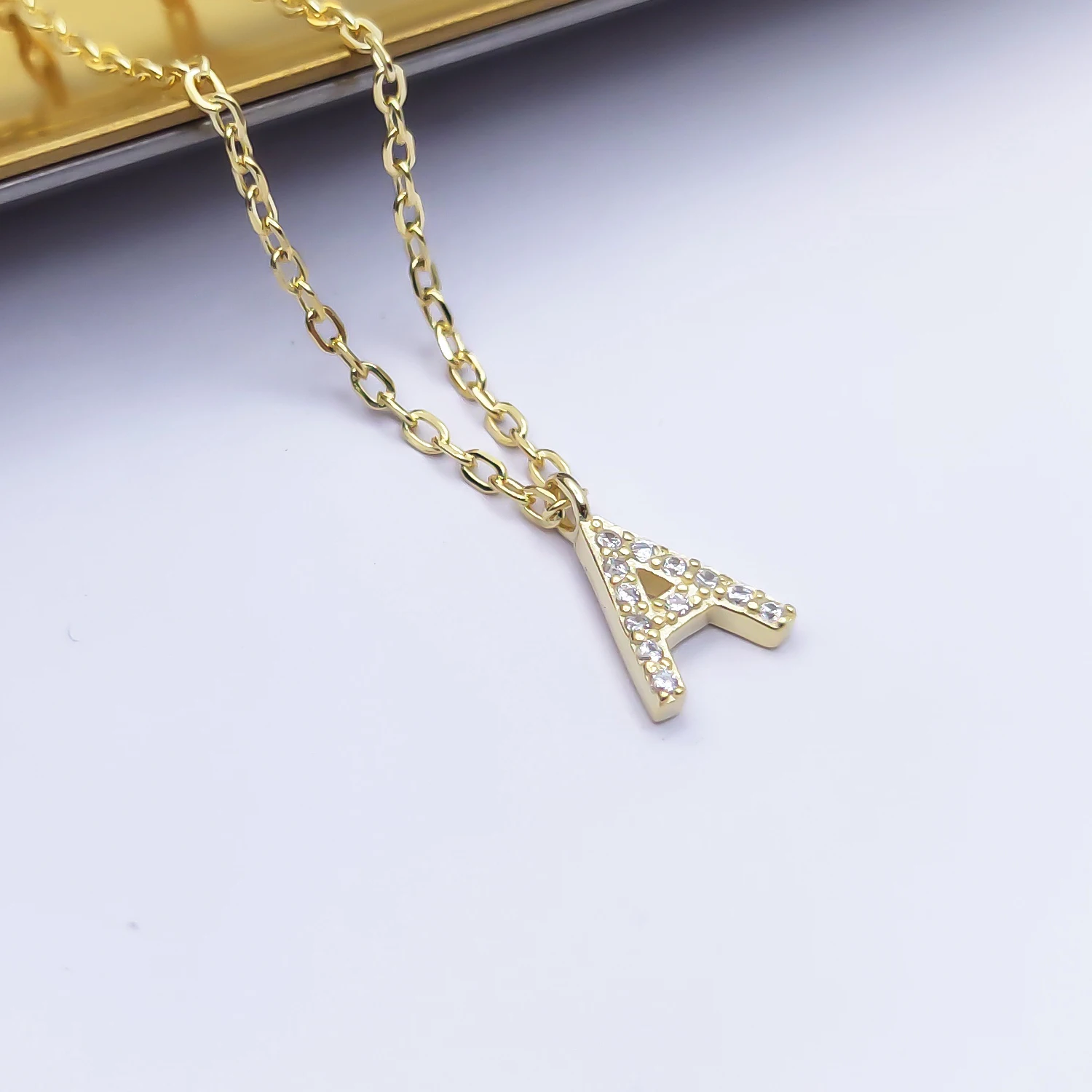 

HESHI 925 Sterling Silver Gold plated Zircon Inlay Classic Letter Pendant Necklace for Women Men Girl A-Z