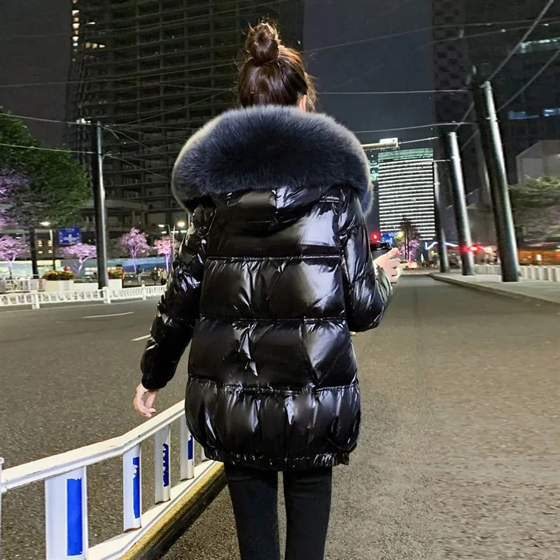 Jaqueta acolchoada com colarinho de pele grande para mulheres, casaco de algodão, tops femininos sem lavagem, parkas curtas, estilo quente, novo,