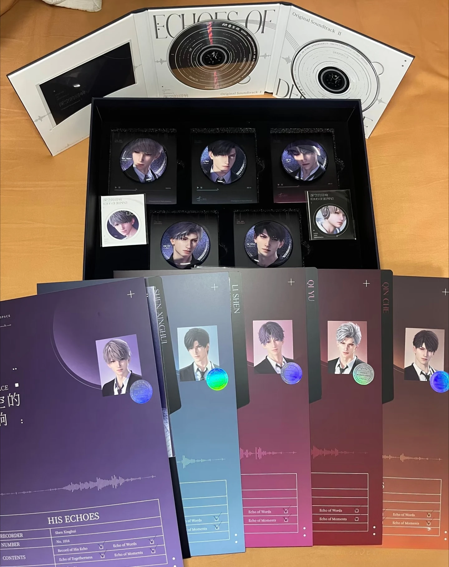 

Official in Stock Love and Deepspace Xavier Zayne Rafayel Sylus Caleb ECHOES OF Deepspace CD Album Postcard Badge Gift Box