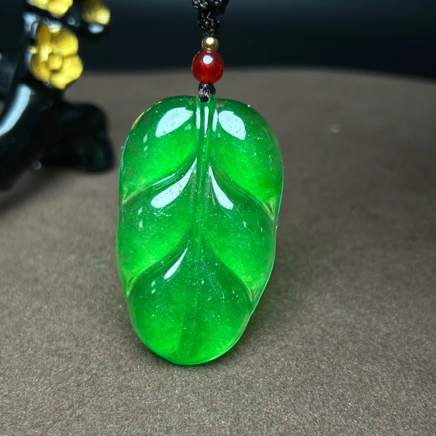 Real Natural High Ice Green Jade Jadeite amulet Pendant&Necklaces Jade Leaf Pendant