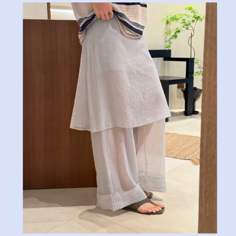 26 year early autumn new women's designer pants with flared cuffs, fake two piece perspective wide leg skirt pants