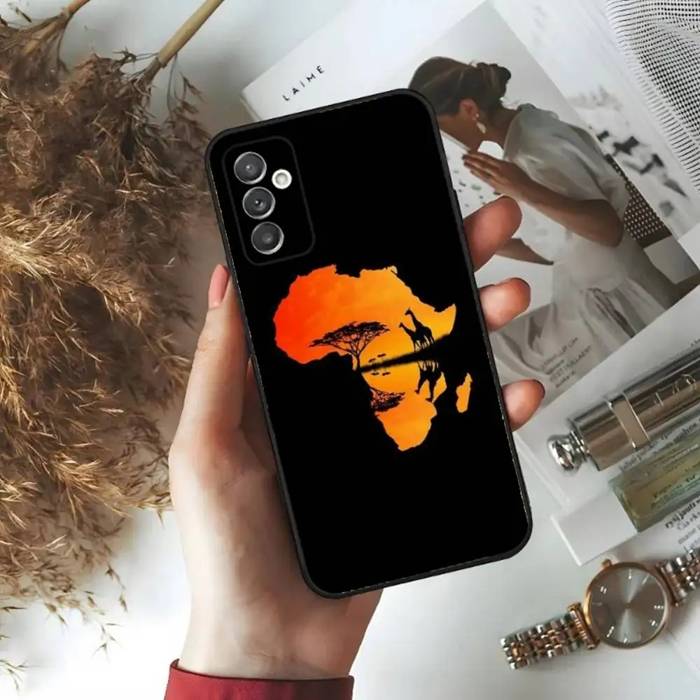 حافظة هاتف Geogra لخريطة أفريقيا لهاتف سامسونج S24,23,22,30,21,10,9,Ultra,Plus,Lite,FE,5G حافظة سوداء ناعمة
