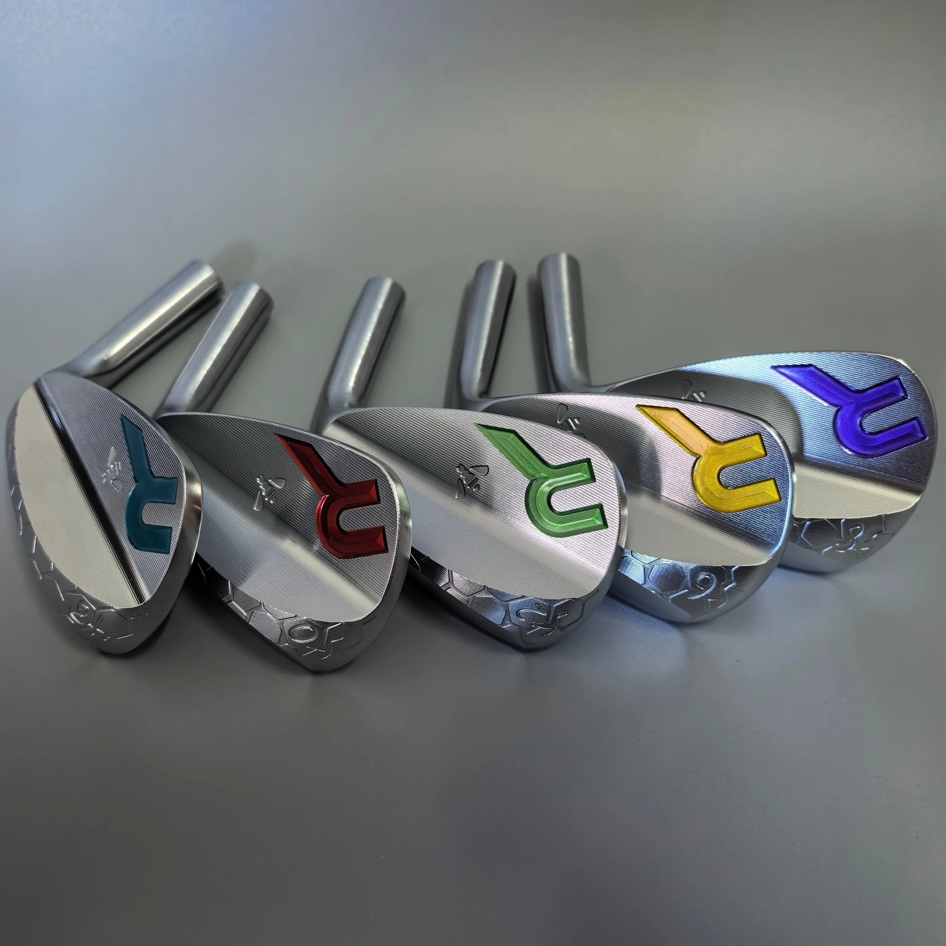 JUNYUE Golf Club Wedges Shaft  Silver Head Colorful Logo, including 48 50 52 54 56 58 degrees with shaft.