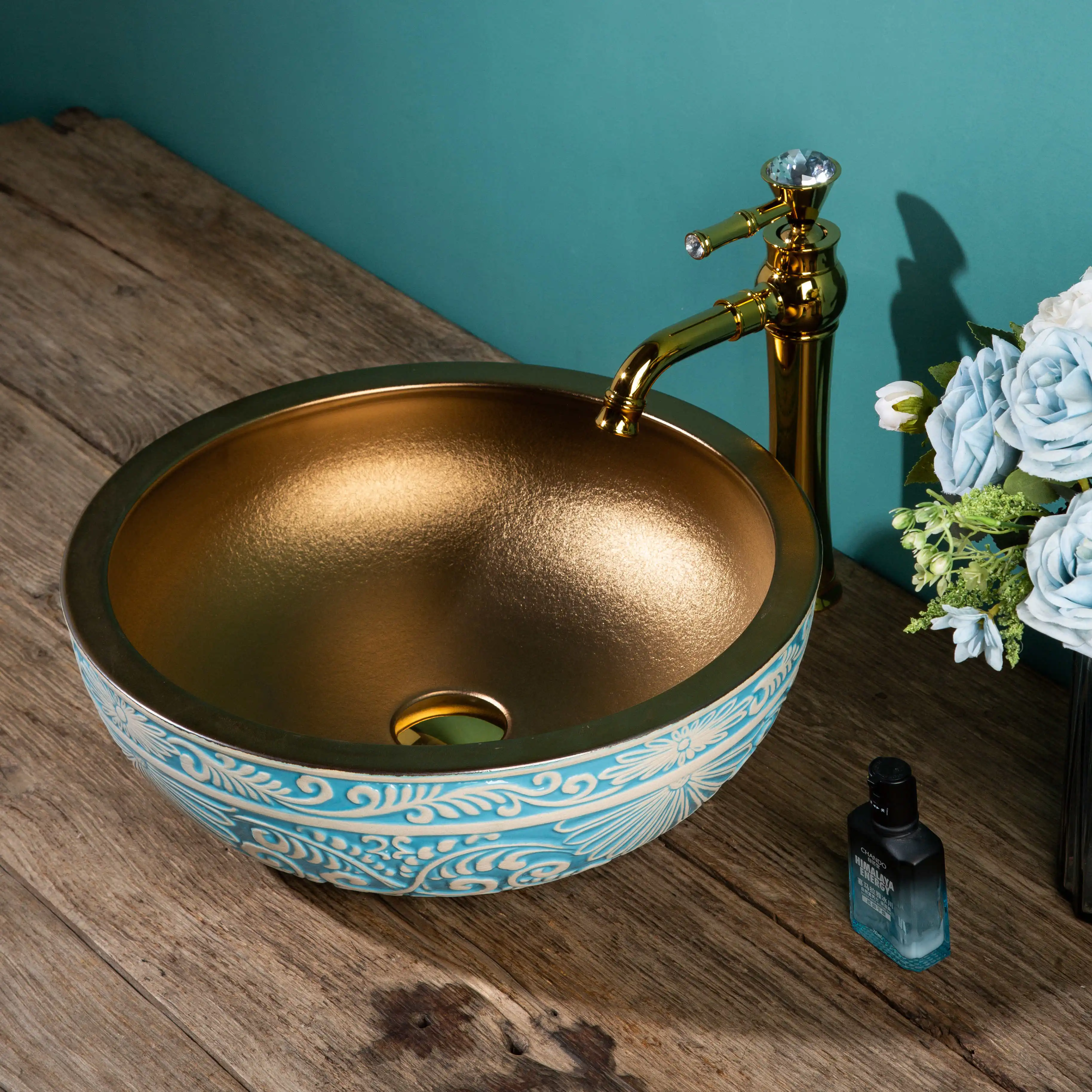 Retro European Style Hand Maded Porcelain Bathroom Countertop Wash Basin Ceramic Vessel Sink Bowl Gold Faucet Drain Combo