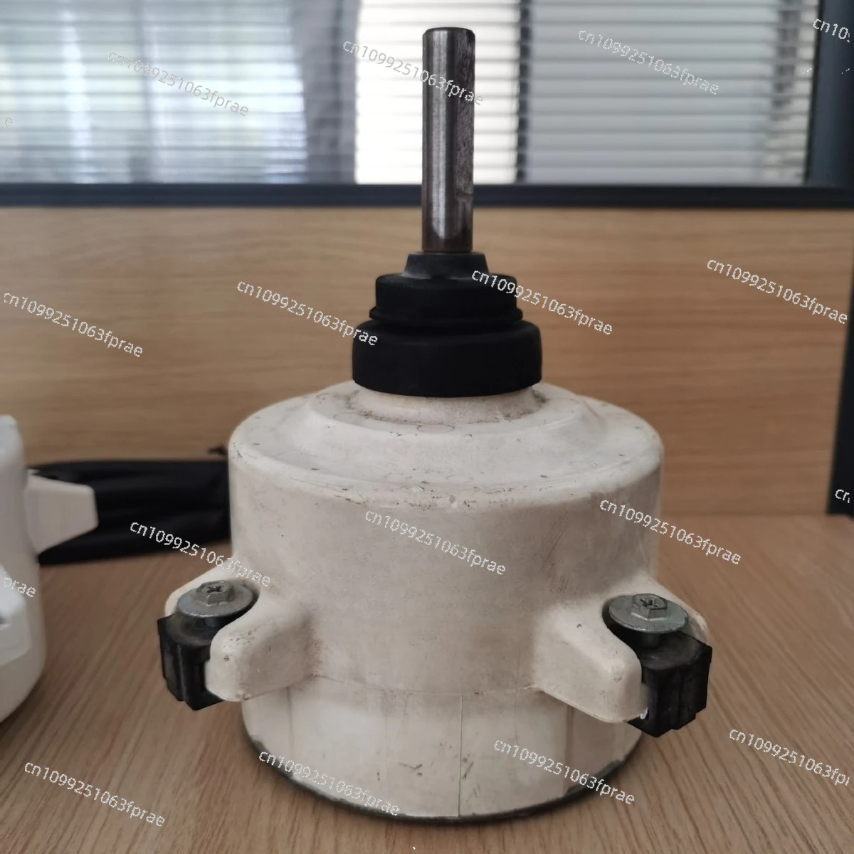 Motor del ventilador del condensador para mini split 9379853019 MFE-45VVT
