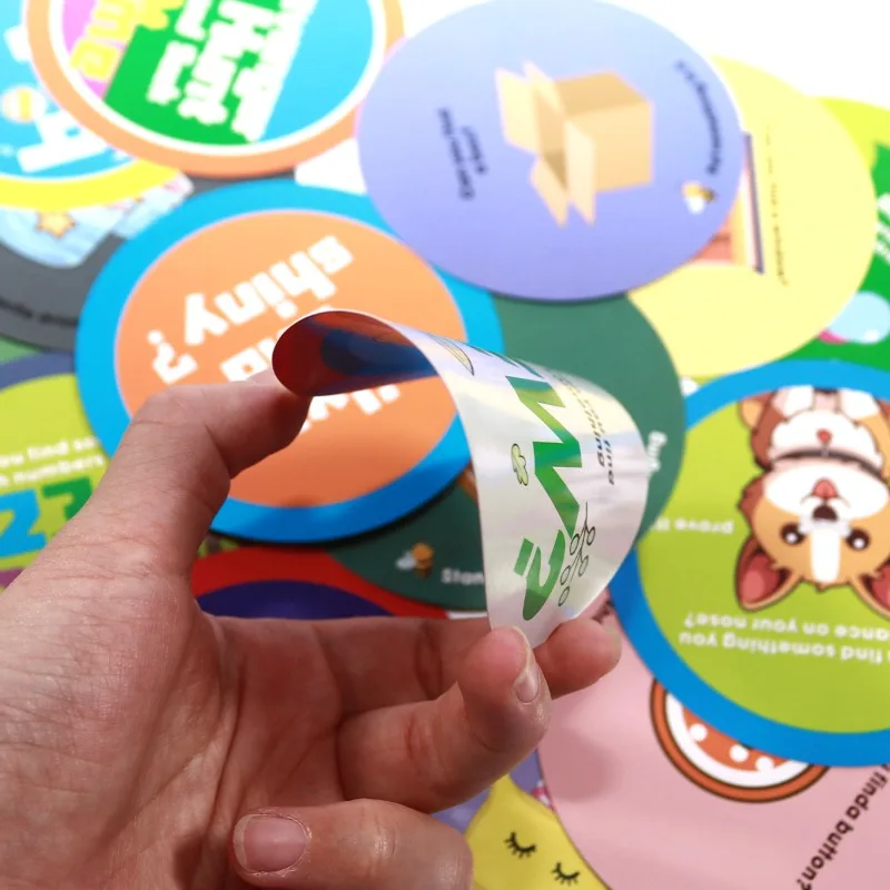 《Scavenger Hunt Cards》Scavenger Hunt Cards For Outdoor Adventure Game And Family Fun Activity With Clues And  Challenges