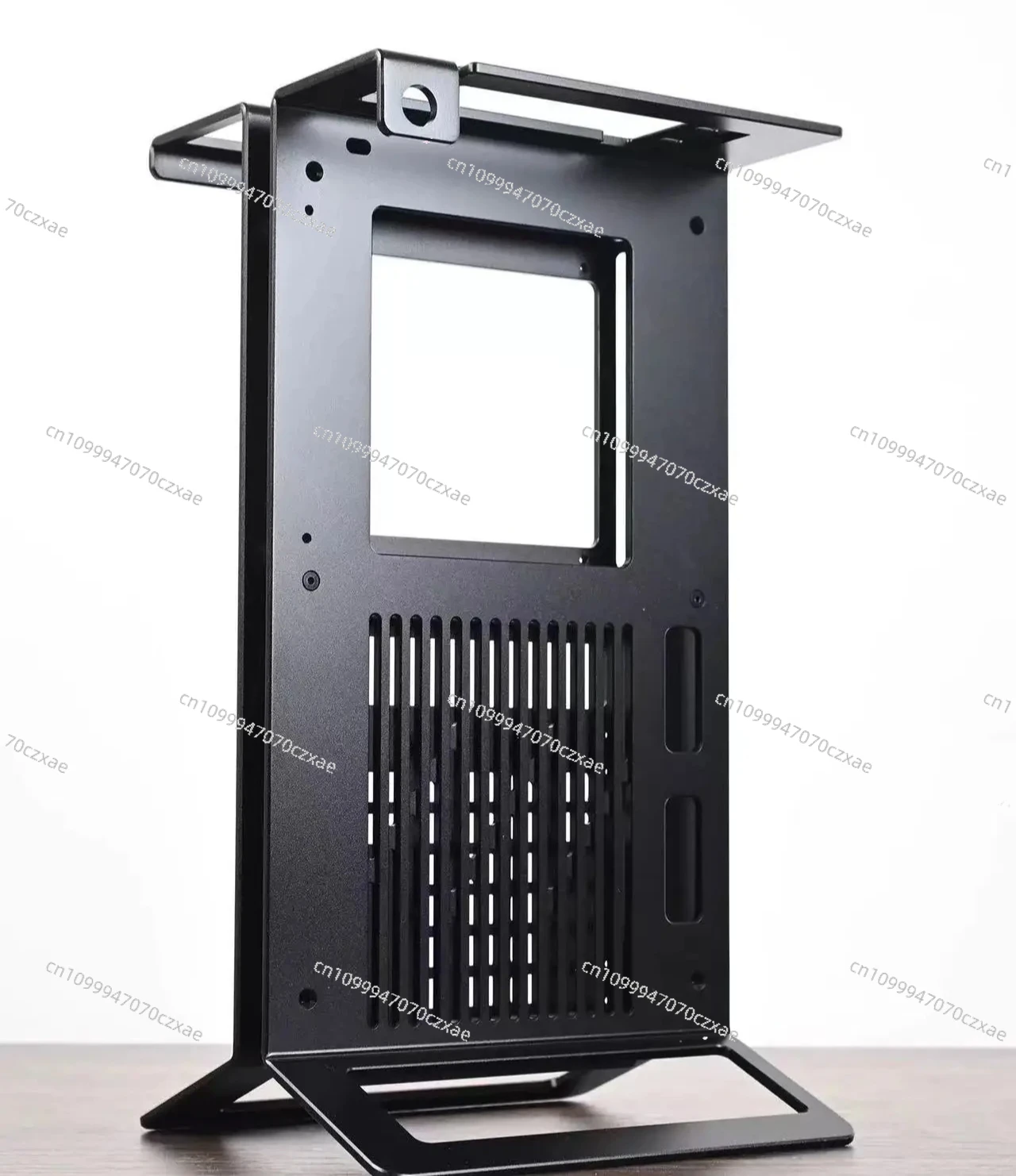 

XTIA A4ITX Open Graphics Mini Portable All-Aluminum Vertical Mount Chassis