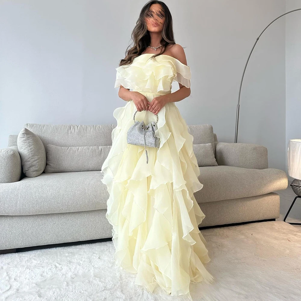 

Dreamy 2025 Evening Gowns for Women Organza A-line Party Dress Pale Yellow Off-the-shoulder Ruffles Exquisite Prom Dress Long