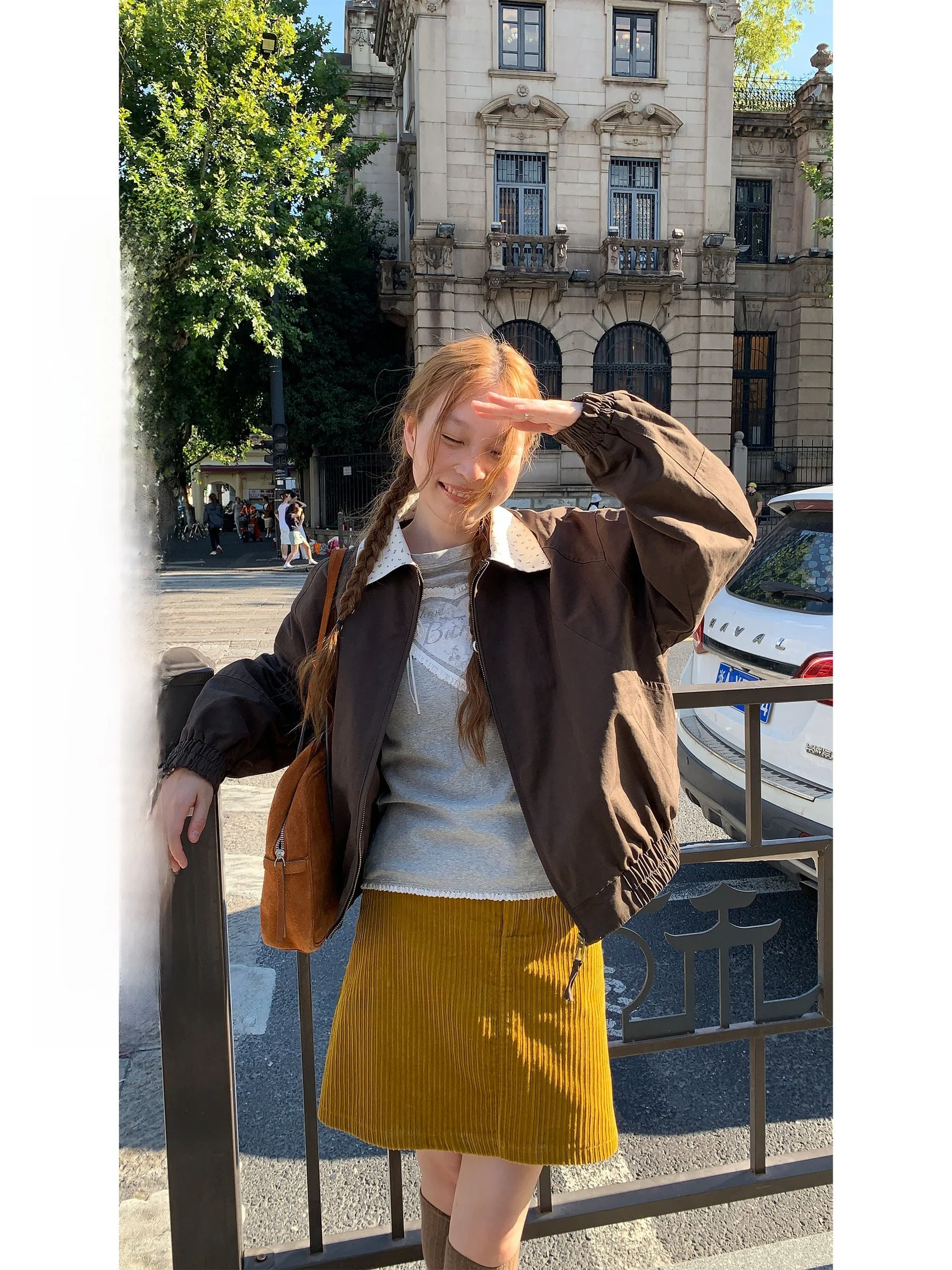 

Женская укороченная куртка Galaxy Soda в стиле ретро с цветочным принтом, новинка ранней осени, тонкая верхняя одежда в японском стиле, маленький размер, контрастные цвета, хлопок...