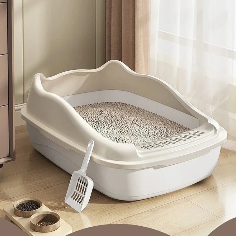 Semi-Closed Cat Litter Box Breathable Durable Kitten Toilet Bedpan with Scoop Pet Accessories Spill-Proof Litter Box