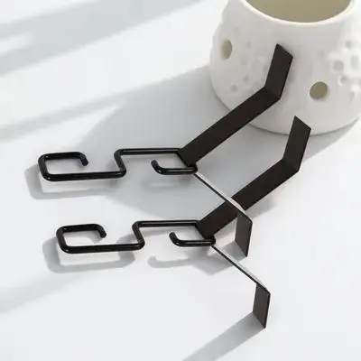 

2 set Chain Hook Outdoor Garden Rain Chain Accessory V Shape Downspout Adapter Alloy Drainer For Standard Gutter Metal Parts