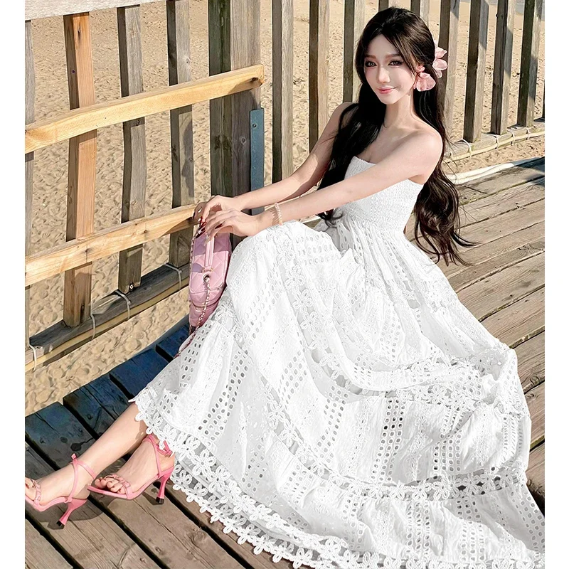 Elegant เย็บปักถักร้อยผ้าฝ้าย Hollow Out Prom ชุดราตรีสีขาวผู้หญิงฤดูร้อนรัดตัว Top Slash คอชุดราตรีสาย