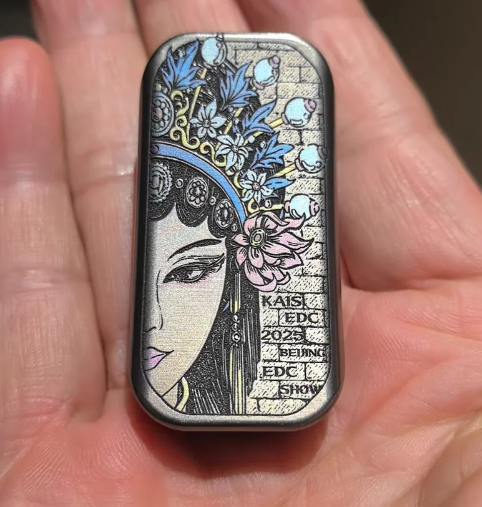 

Б/у EDC KAIS Пекин выставка ограниченная серия popo конфет слайдер декомпрессионные игрушки