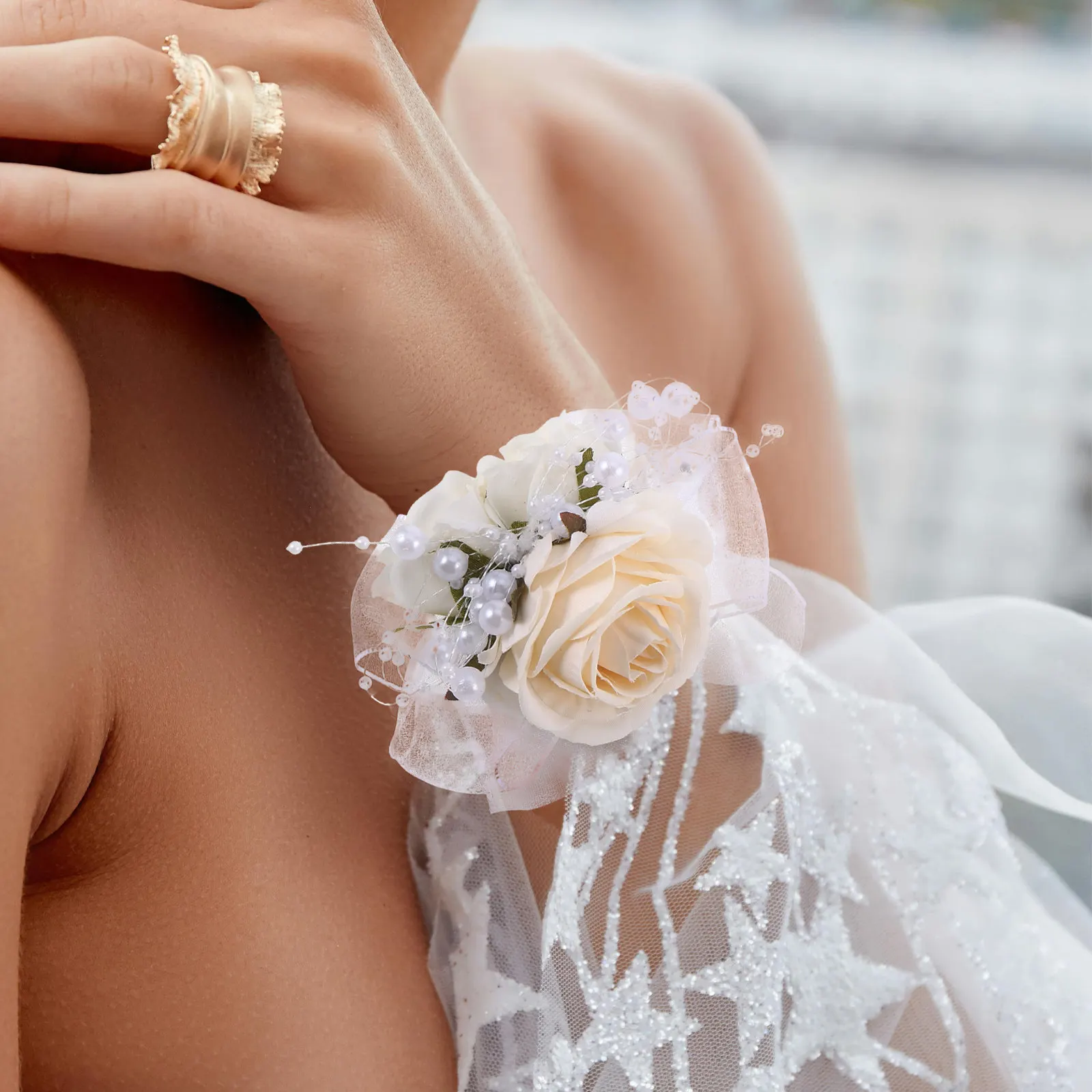 2-pecas-de-grinaldas-de-pulso-para-casamento-corsage-de-noiva-com-flores-artificiais-e-perolas-imitadas-pulseira-para-madrinhas-baile-de-formatura-e-noivado-bege