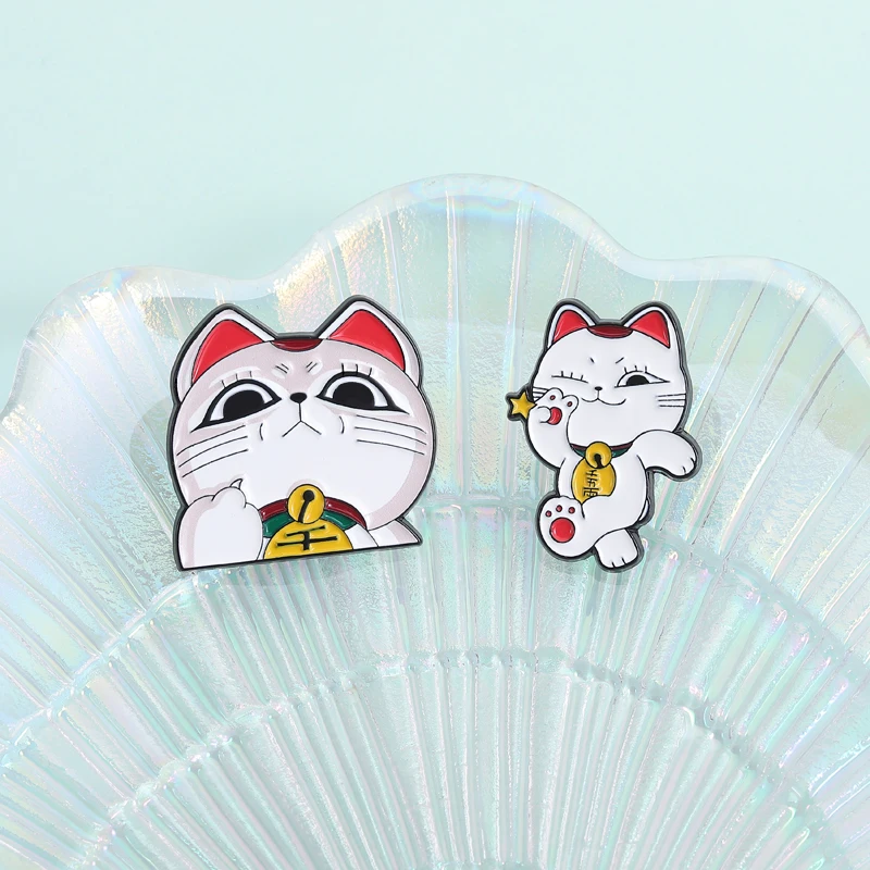 1-5 قطعة توربو الجدة القط التجسس بروش المينا دبوس الكرتون أنيمي محظوظ القط تشغيل الاصبع الأوسط دبابيس شارة التلبيب مجوهرات هدية #6